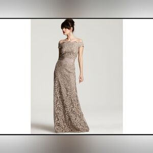 Tadashi Shoji Dress Size 16